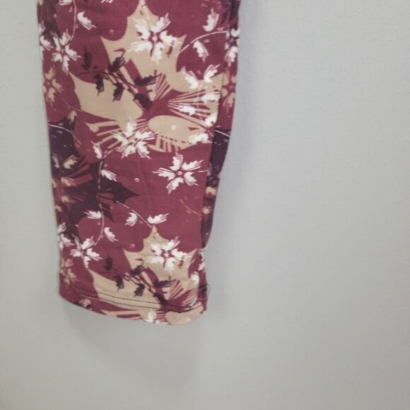 Legging Depot Burgundy Fall Print Leggings  One Size Fits All - Picture 3 of 6